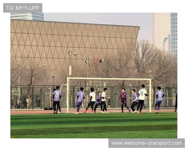 俱乐部组织外出友谊赛 增强球队实战经验，俱乐部友谊赛足球