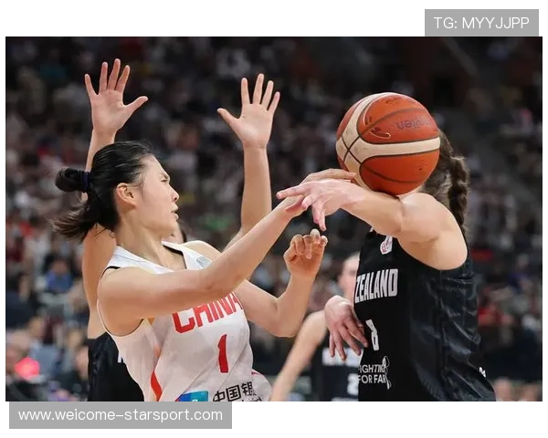 女篮姑娘展现中国体育之美，女球员篮球